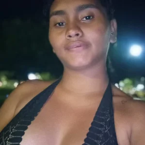 Lela-Chanel Public slika