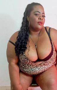 rocio_bbw_ 𝒯𝒽𝑒 𝑔𝒾𝓇𝓁 𝑜𝒻 𝓎𝑜𝓊𝓇 𝒹𝓇𝑒𝒶𝓂💞💋 Pic 3