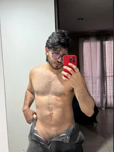 Ackerman_Eren_ Mirror selfie صورة واحدة|Ackerman_Eren_ Mirror selfie صورتان|Ackerman_Eren_ Mirror selfie  6 صور|Ackerman_Eren_ Mirror selfie  6 صورة