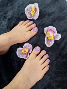 Taraa_Fox feet Pic