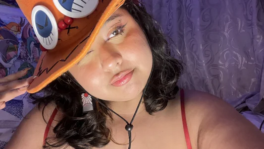 ouh girl, who are you?🫠 de emyrose2  2 photos