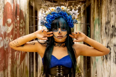 aliice_walker_ Halloween Pic 8