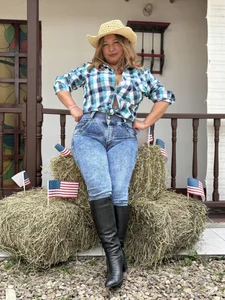 Sexy_Valeshca 🇺🇸✨ My sexiest 4th of July collection is here 🤠 Billede 5