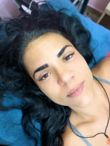 Morenabranca: Eu ( 2 фото)