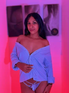 ShayMilleer Skin and whispers💖😋 Hình 3