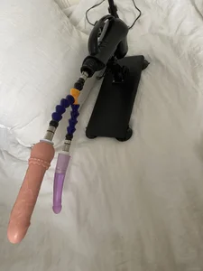 Horny_mom40 En del av mina leksaker Hình