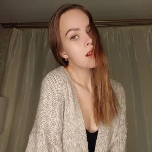 LeilaniJolly Stay Close 사진