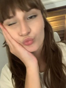 DariaDawson Do you like selfies?😝 Foto