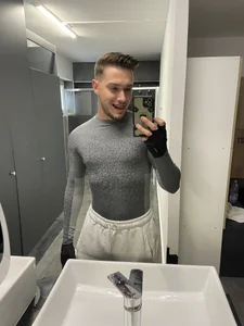 Gym buddies de dexxterminator Foto 2