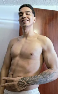 Rich_Couple_69 😈 Pic