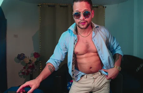 glasses de LucasGaeel  4 Imagens