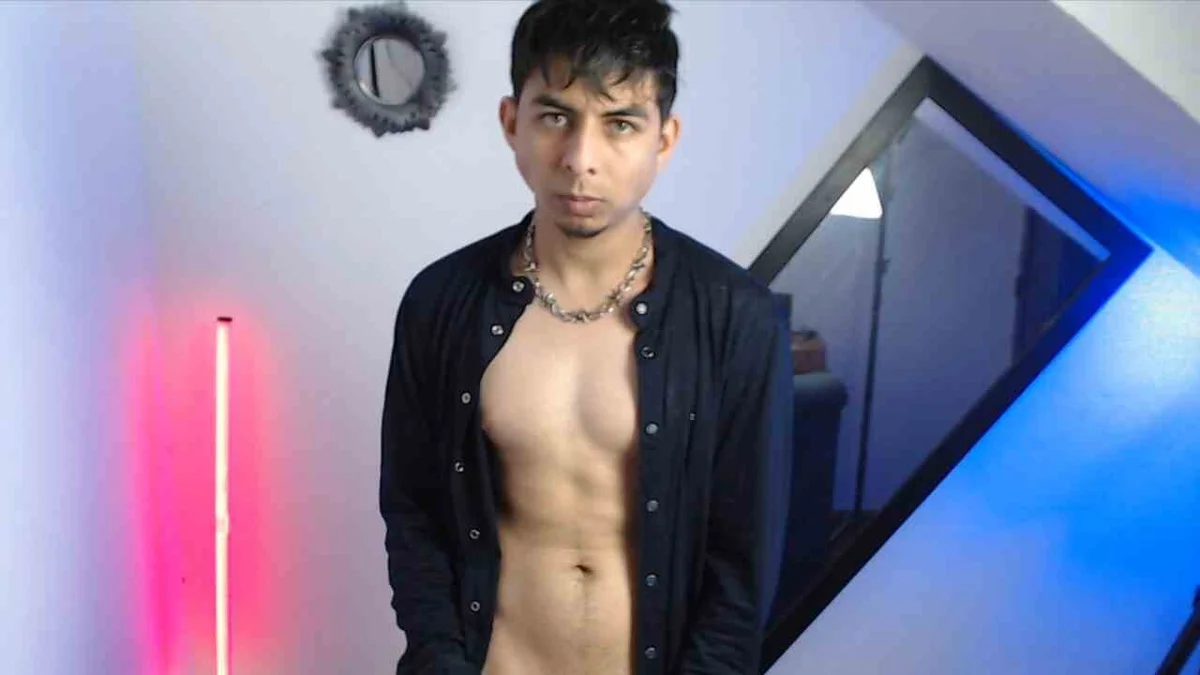 ALPHA_LATINO Image populaire  9356