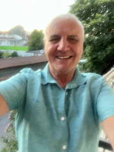 Public de mke1874  3 photos