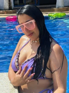 my_aleja_ sunny day 🌞💖😎💜 Immagine  3