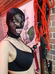 Kendra_Mom BDSM toys Pic