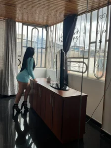 Victoria_kim_leeVic in blue Bild