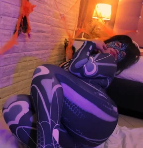 alice__tylor SPIDERMOM 🕷️🥛 Pic 2