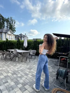 calissaxoxo Public Pic