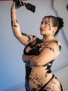 viiolett_lee I want you to fill me with the paint from your brush🥵 Foto 4