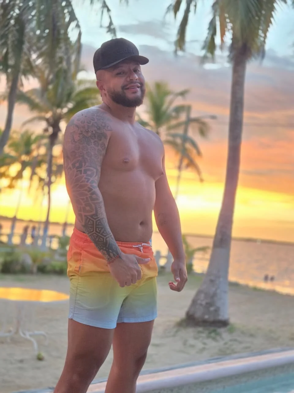 Toony_Dee Poză populară 7498