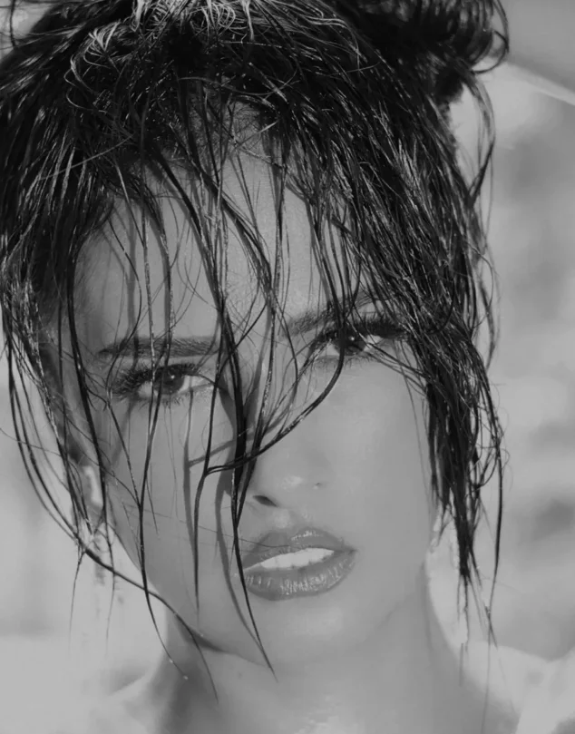 SofiaReyes1 Trending Pic 2484