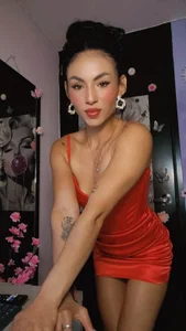 Charlotteblair hello handsome 💃👠🥰 Immagine  3