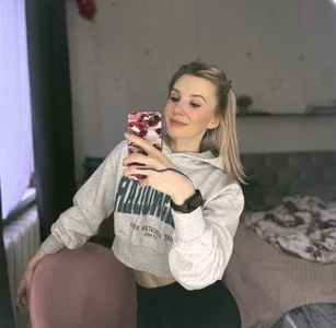 Caramel_piegirl Public Pic 8