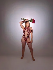 AmyWalker_ Red fantasy ♥ Pic 2