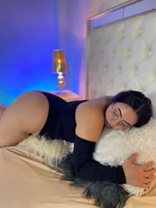 miss_laurie Public Pic