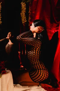 Be my Valentine date, Darling 🌹 od sammybrunette1  5 snímek