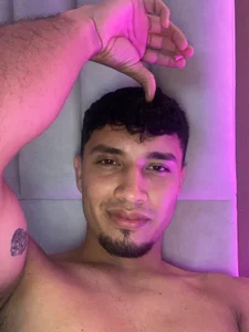 Noah_Smith01 Noah صورة واحدة|Noah_Smith01 Noah صورتان|Noah_Smith01 Noah  صور|Noah_Smith01 Noah  صورة