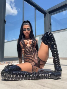 Angela_Myst What a sunny day☀️😎🔥🥵 Bilde 3