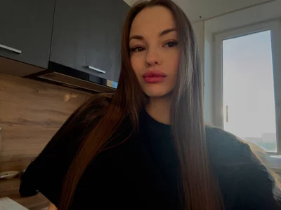 MiraVandee Public Pic 3