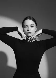 AkikoAnkrom Public Foto