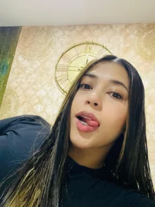 ExoticaScarlett Public Foto