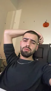 HairyRobxxx Public Pic 5