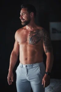 Sexy Luke de LukeLouHarvey  7 photos