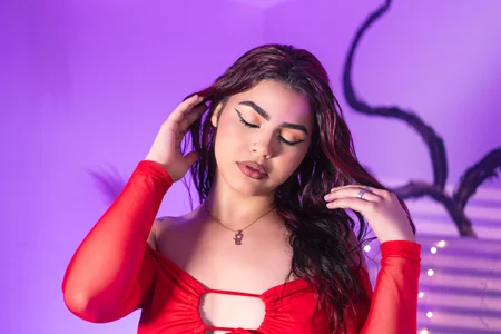 KimberlyLoren: Public ( 5 фото)