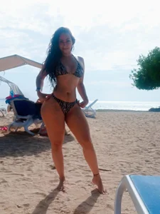 natalia_vela bigass Pic