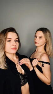 JonieBirdette 🖤Dangerous Game🖤 Poză 8
