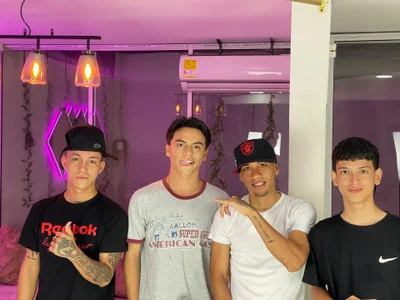 Public de Houseofwarrios  2 Imagens