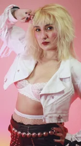 Public od Avril_Maria  3 snímek