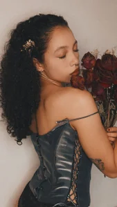 EmilyTreasurez Awaken the withered flower Immagine  3