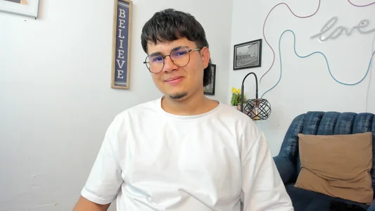 Alejandro_b0y Public 사진 2