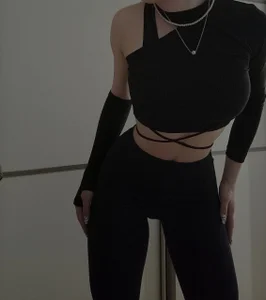 Emma_Frosty Public Pic 2