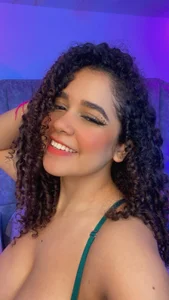 CoralHarmon Me 💖 사진