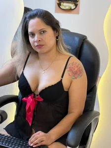 sexy latina ♥ kisss lip de VenusMorgan1 Foto 2