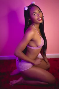 DiannaWild Kitty lady Pic