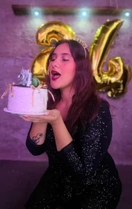 zaphiro_skye 🎂🎁🎉¡​HAPPY ​BIRTHDAY ​TO ​ME!🎂🎁🎉 Poză 3