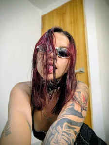 lust_ink your queen Poză 3